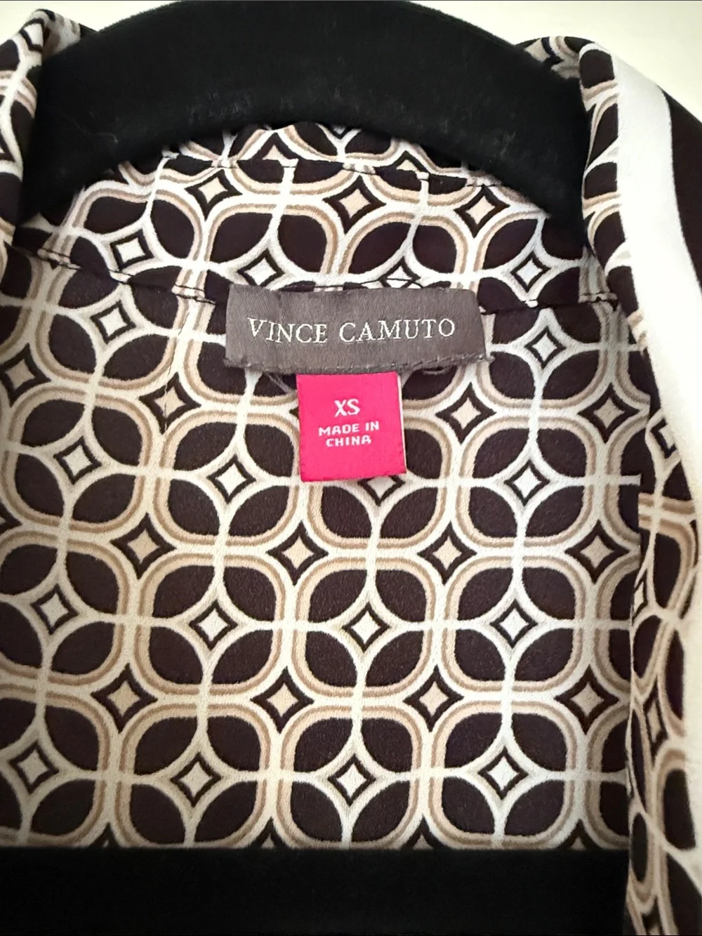 Vince Camuto Black and White Geometric